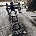 Vanhaa sotakalustoa Gjirokasterin linnassa
